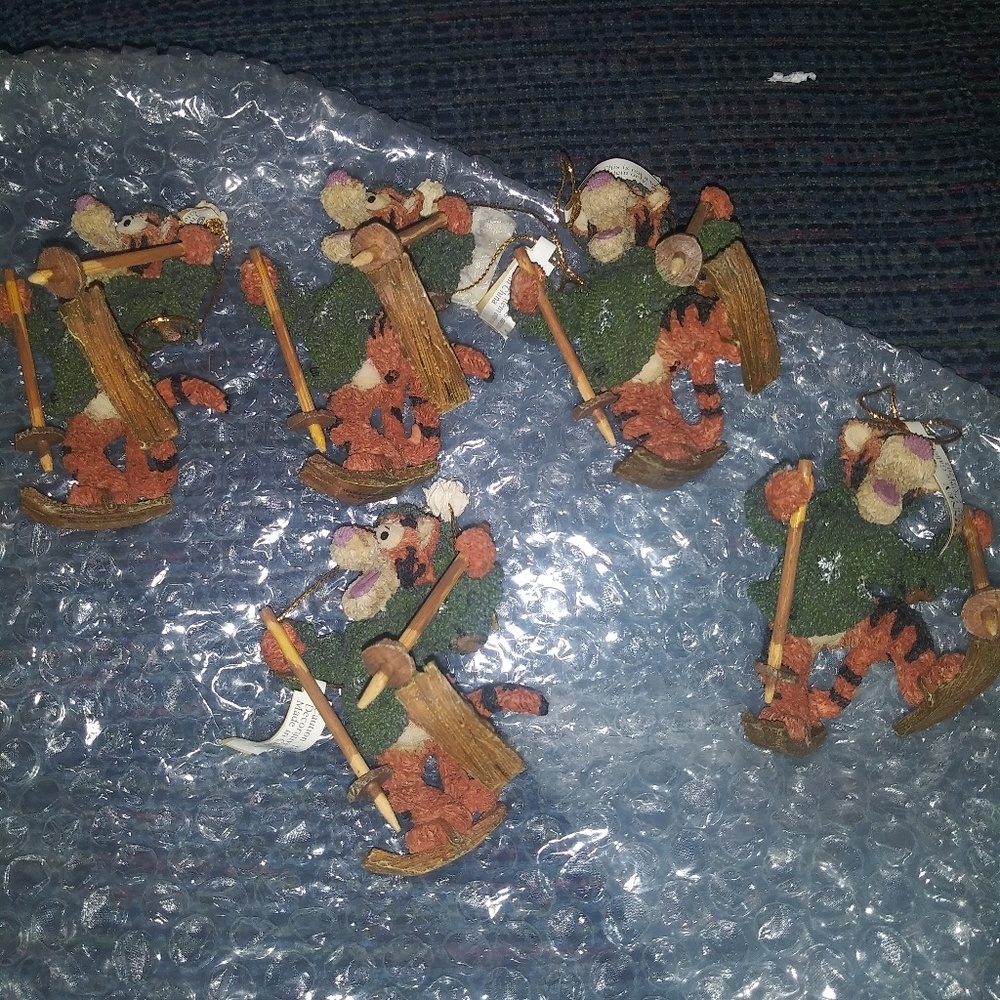 Set of 5 Disney Tigger ornaments